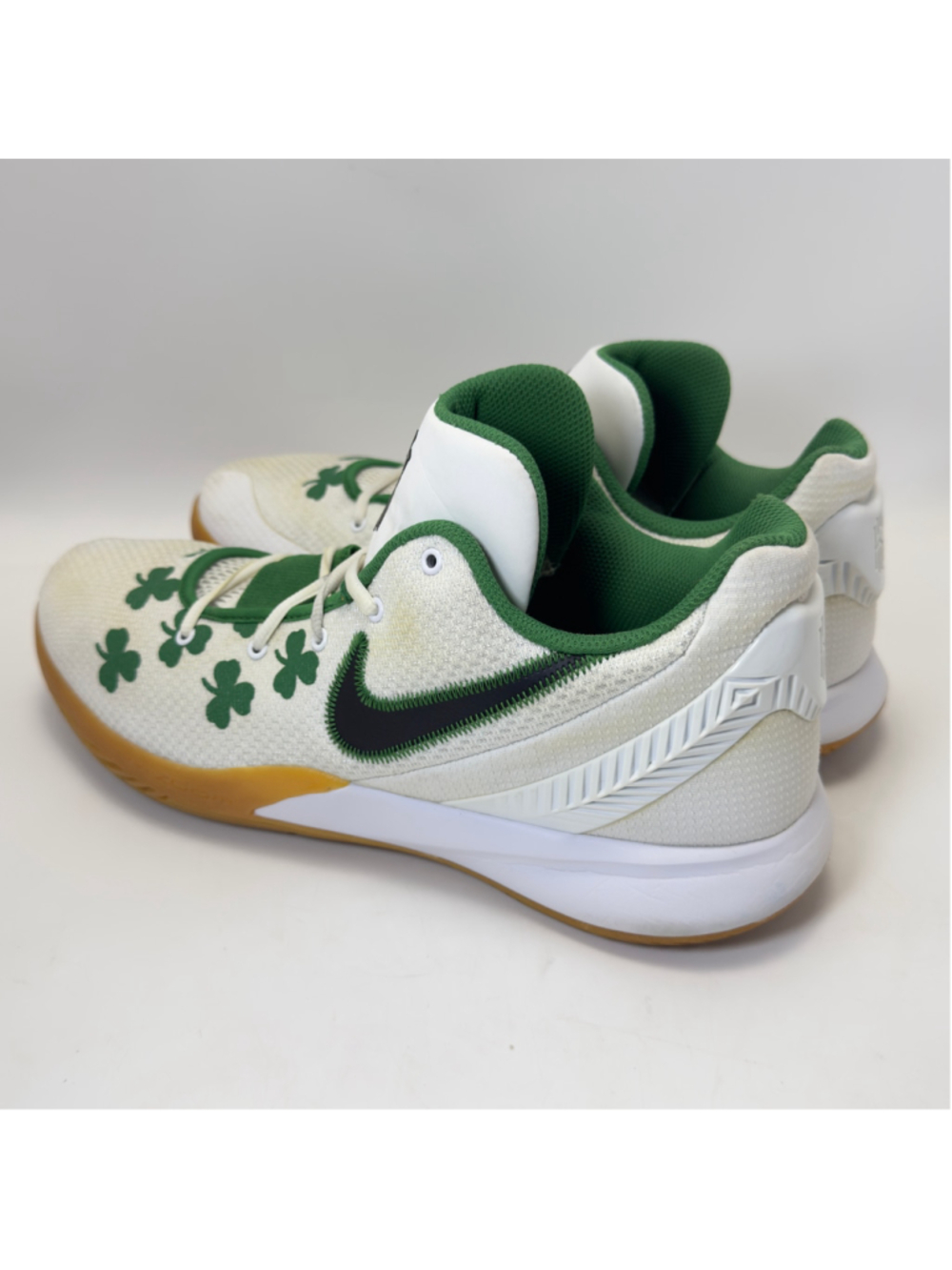 Men's Nike Kyrie Flytrap II Celtics Basketball Sneakers Size 14 White Green - Picture 12 of 12